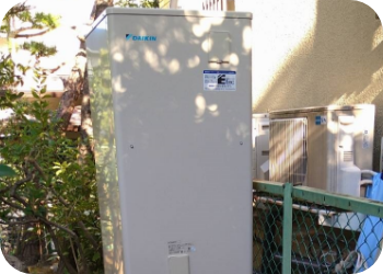 三菱電機温水器からダイキンエコキュートへ取替工事
